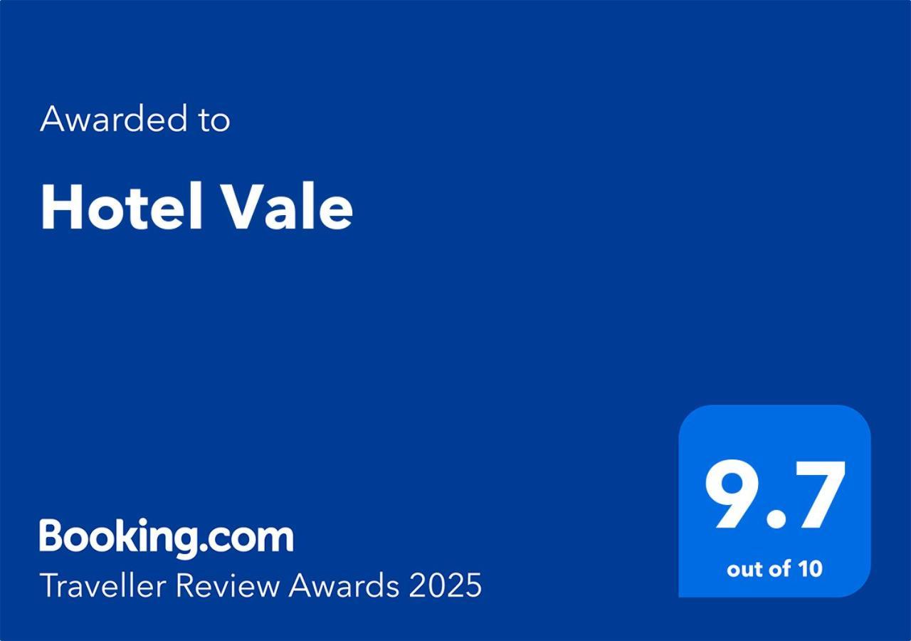 Hotel Vale Sarandë エクステリア 写真