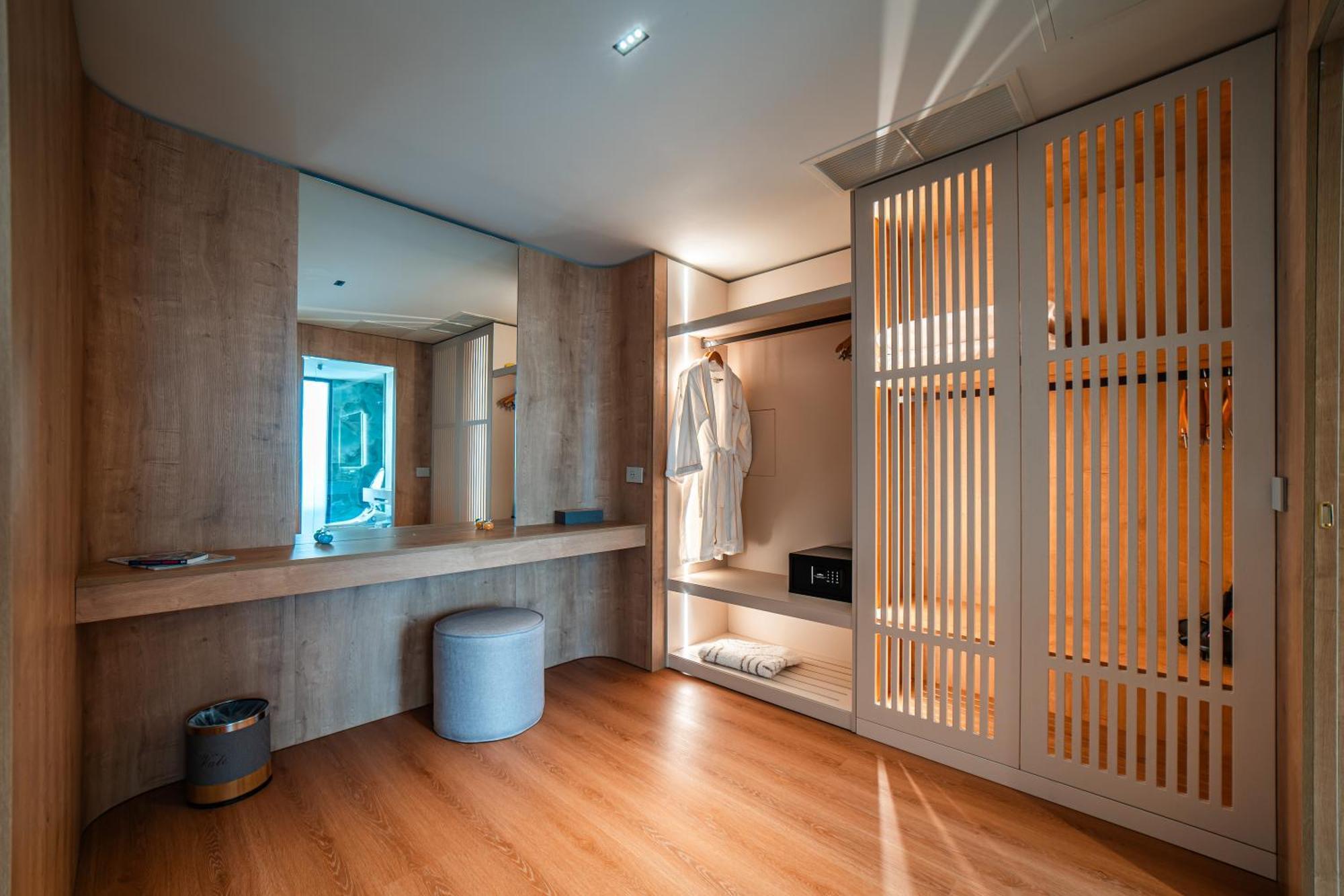 Hotel Vale Sarandë エクステリア 写真