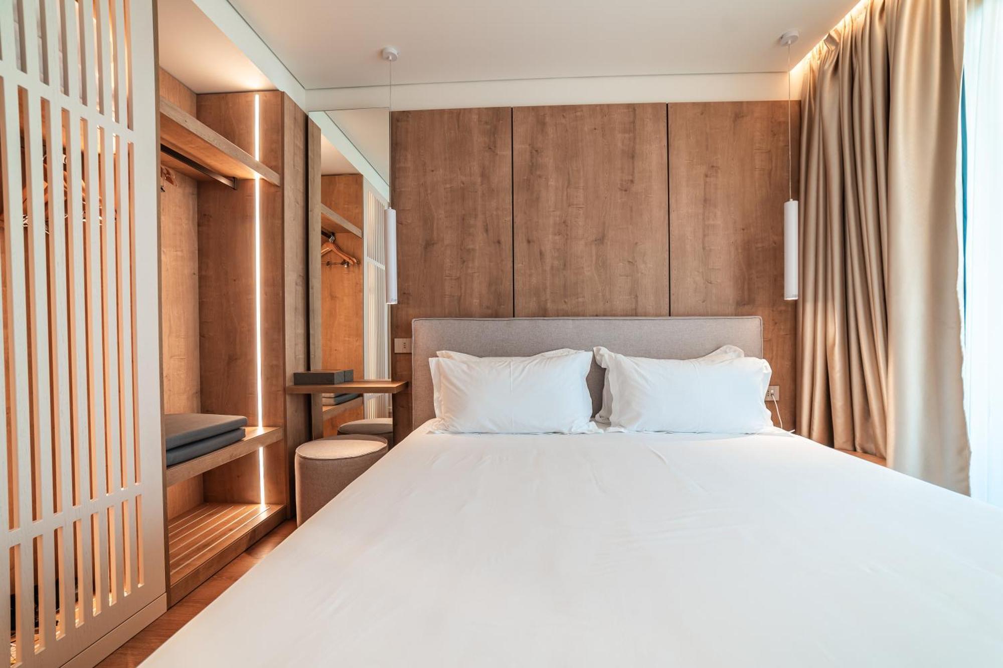 Hotel Vale Sarandë エクステリア 写真