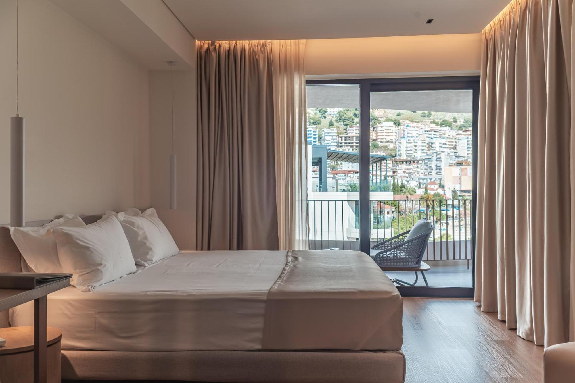 Hotel Vale Sarandë エクステリア 写真